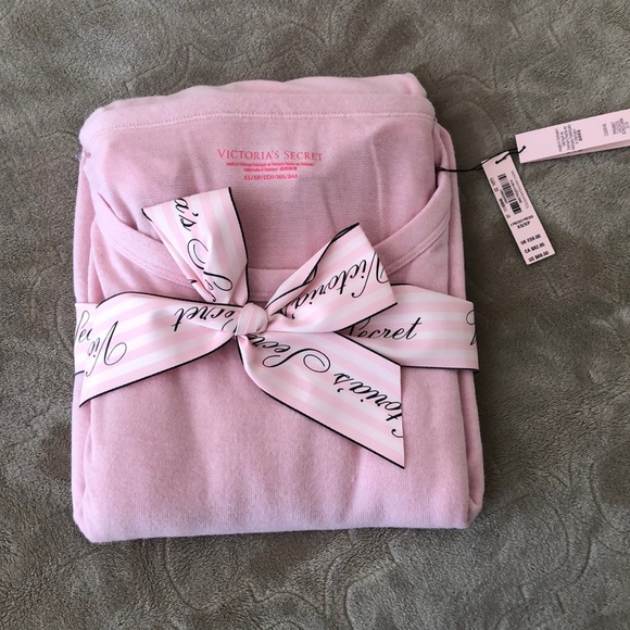 Victorias Secret Cozy Jogger Pajama Set 